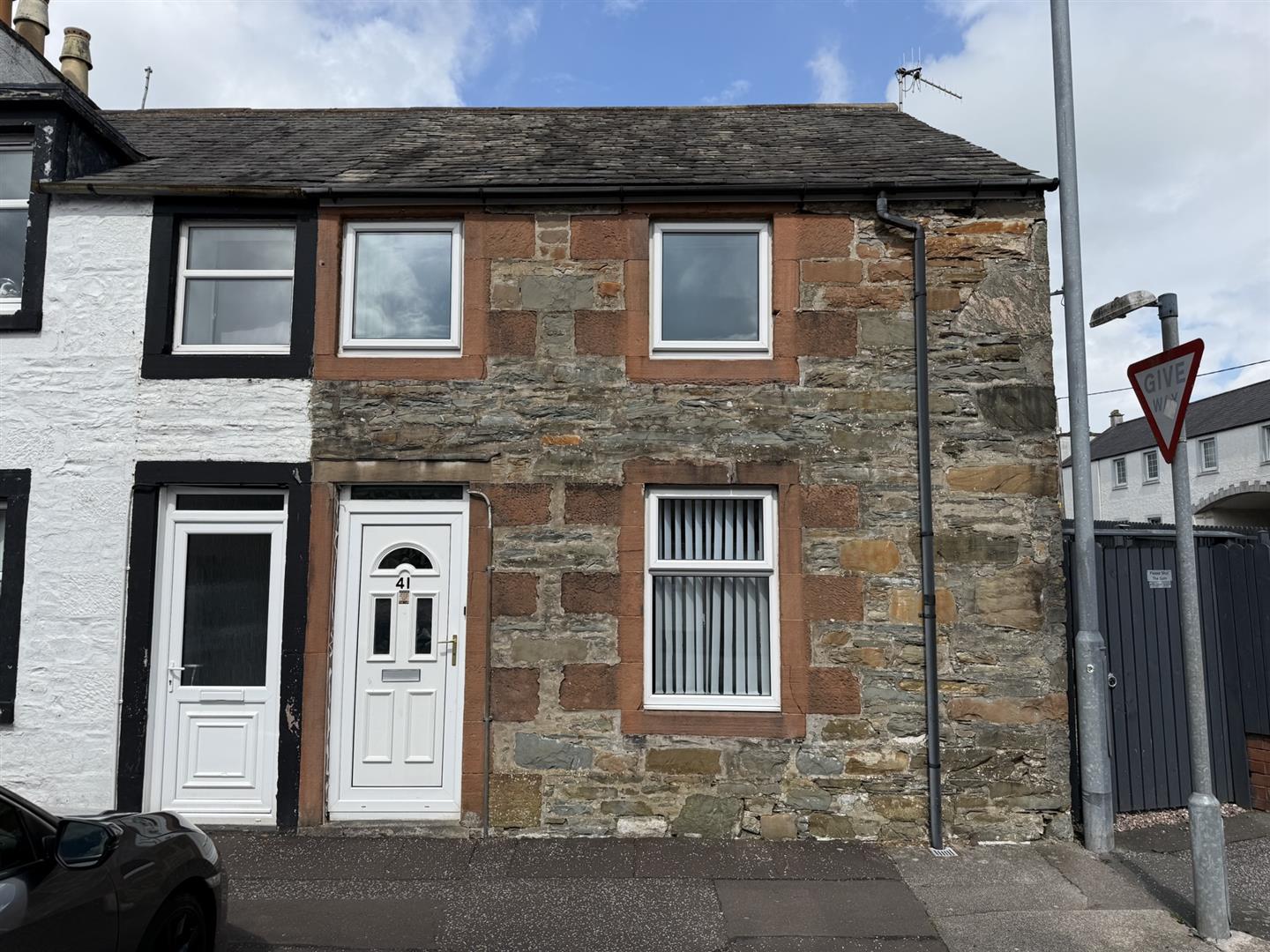 41, Academy Street, Castle Douglas